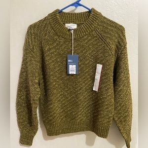 universal thread sweater size XS